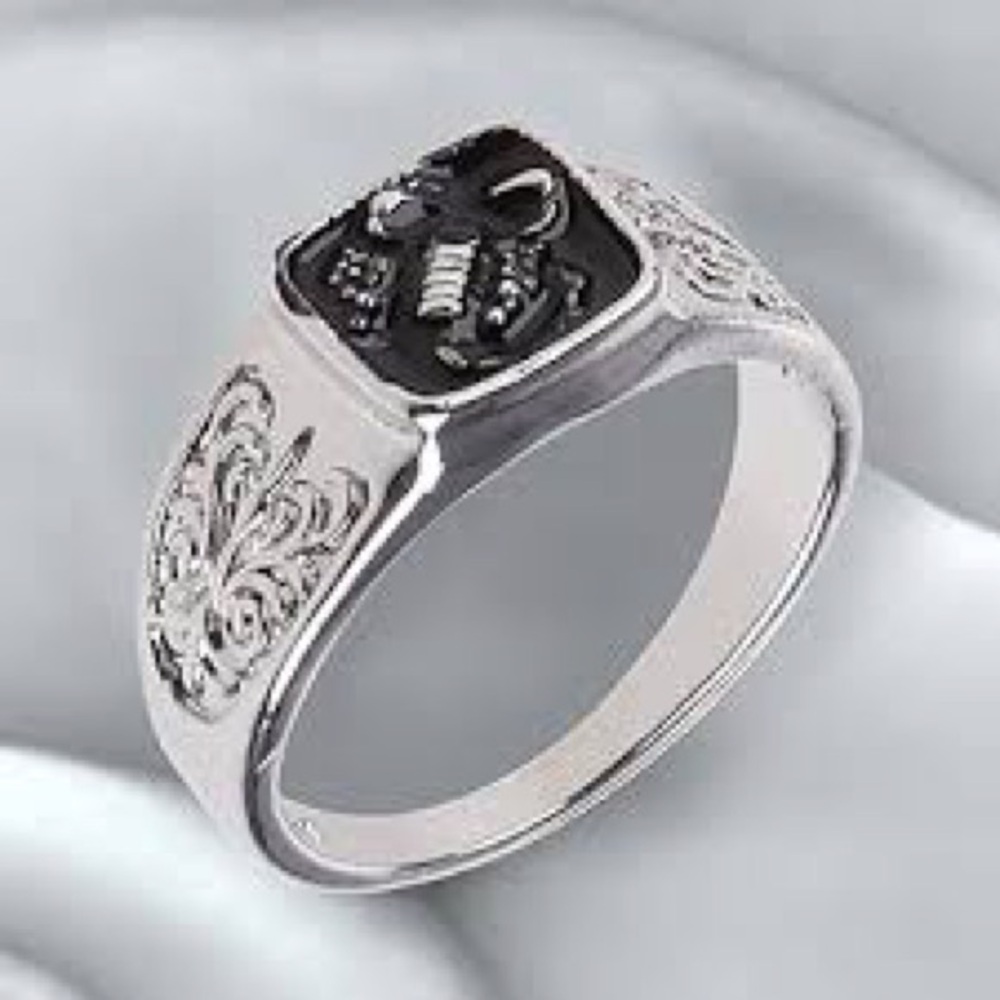 Silver plated Silver and Black scorpion Men's Ring size 12
